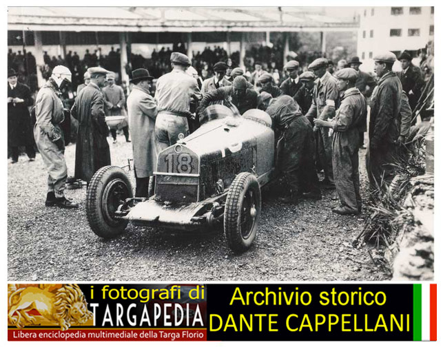 18 Alfa Romeo 8C 2300  L.Arcangeli - G.Zehender Box (2).jpg